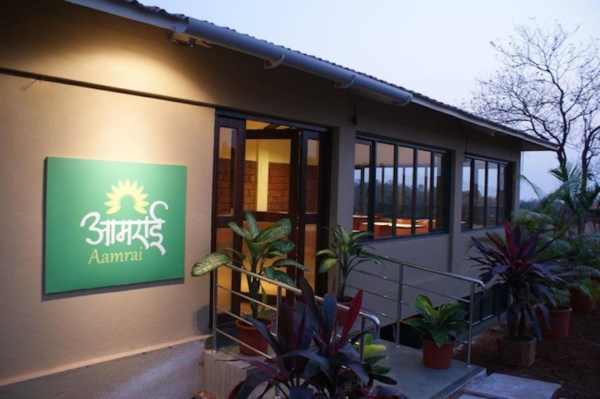 Mango Village Resort Guhagar Luaran gambar